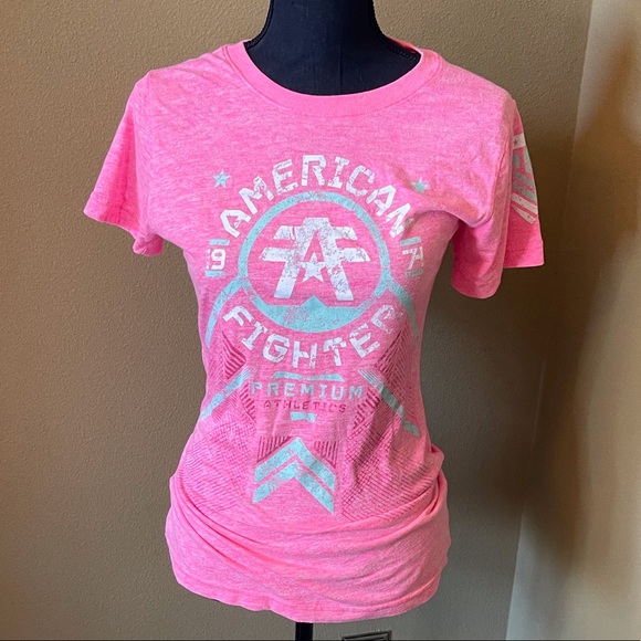 American Fighter Tops - American Fighter short sleeve pink T-shirt. Size L